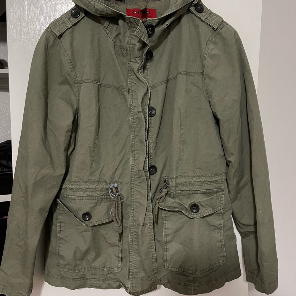 CoffeeShop Green Jacket
